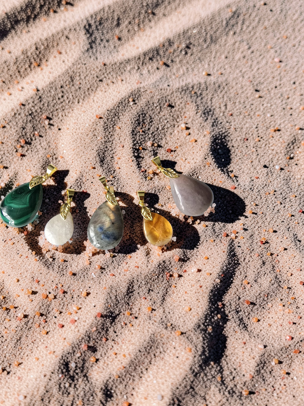 Pendentif en pierre naturelle au choix · Quartz rose, Labradorite, Malachite, Citrine ou Pierre de lune