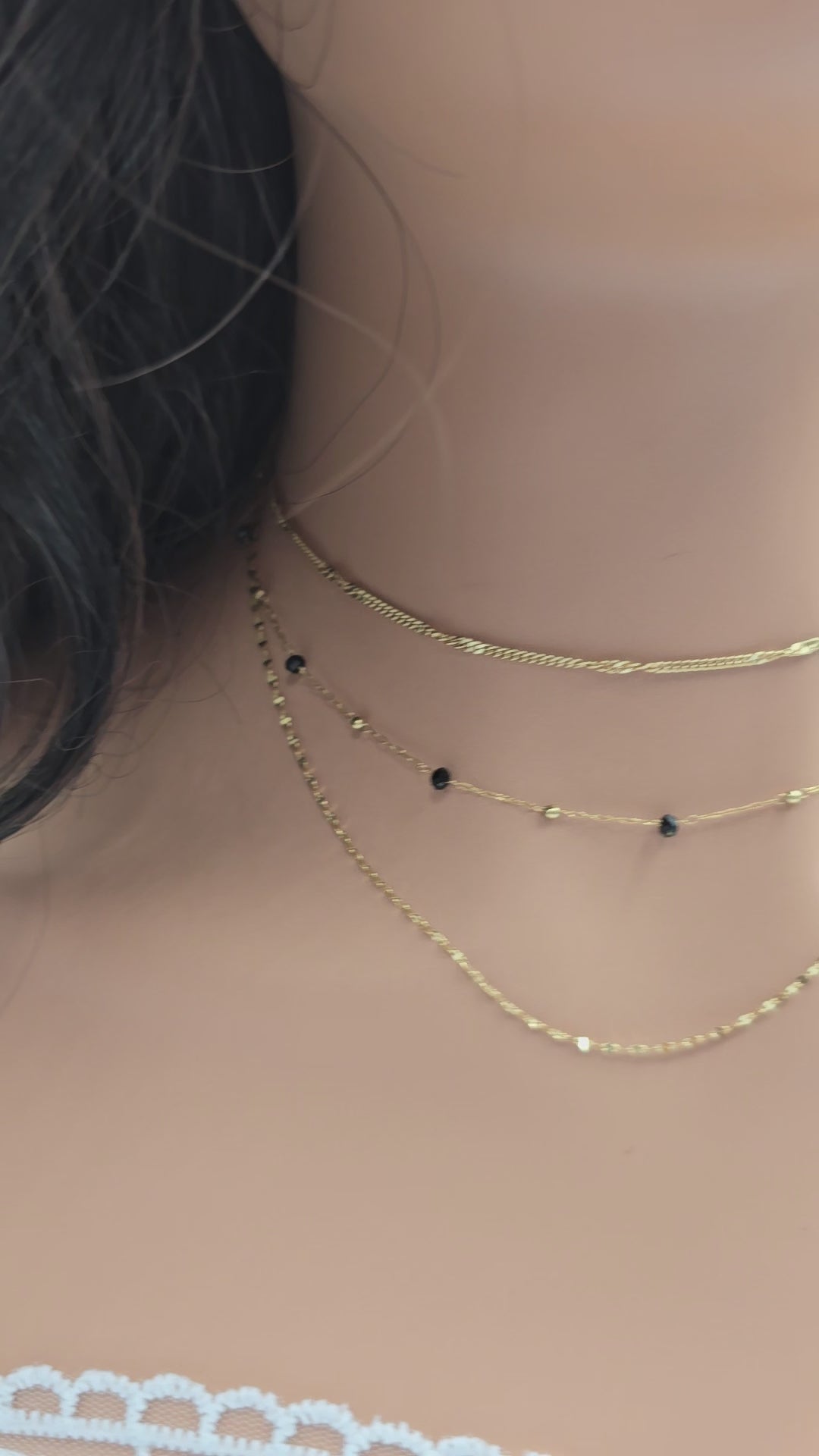 Collier Elya – 3 Rangs Dorés & Pâtes de Verre